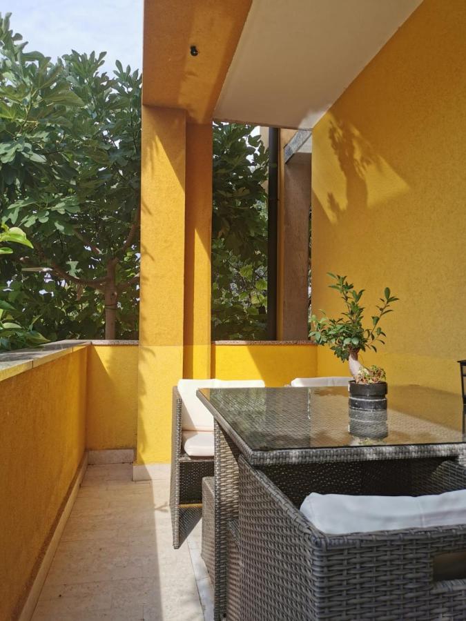 Apartment Dalmatini Tar-Vabriga Bagian luar foto